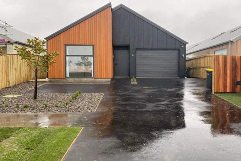 Photo of property in 18 Sheehan Street, Halswell, Christchurch, 8025