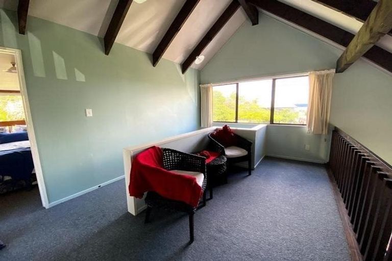 Photo of property in 73a Gillies Avenue, Taupo, 3330