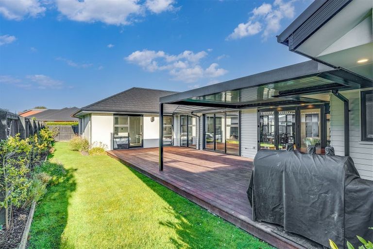 Photo of property in 10 Bronco Drive, Aidanfield, Christchurch, 8025