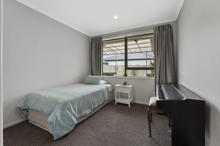 Photo of property in 11 Beachvale Drive, Kaiapoi, 7630