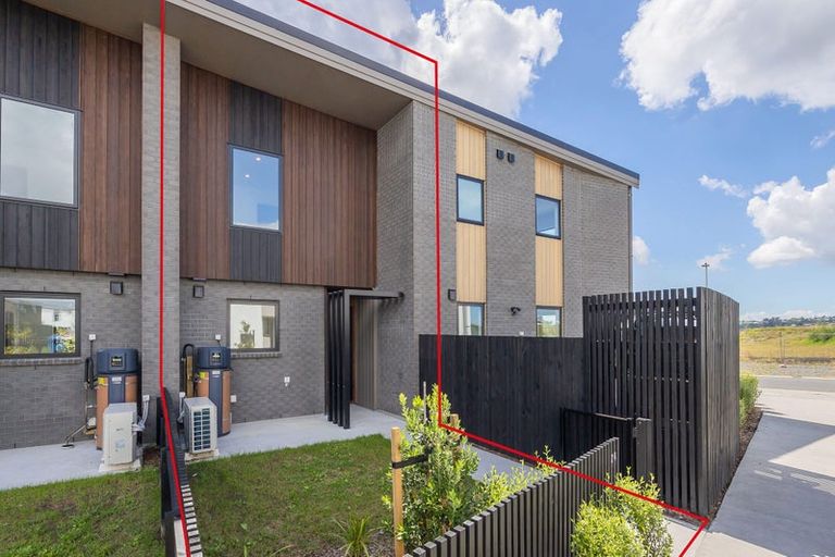 Photo of property in 24 Arvo Lane, Hobsonville, Auckland, 0616