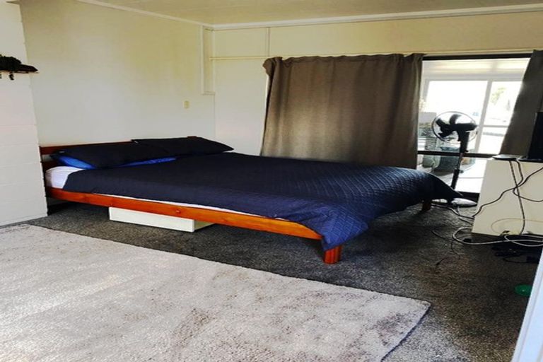 Photo of property in 60 Lynden Avenue, Hillcrest, Auckland, 0627