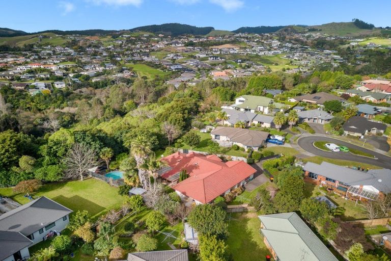 Photo of property in 23 Lysaght Place, Welcome Bay, Tauranga, 3112