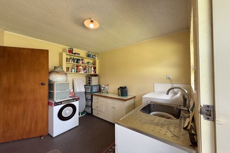 Photo of property in 7 Joll Street, Waitara, 4383