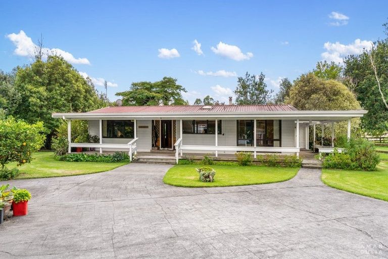 Photo of property in 747 Great South Road, Runciman, Drury, 2578