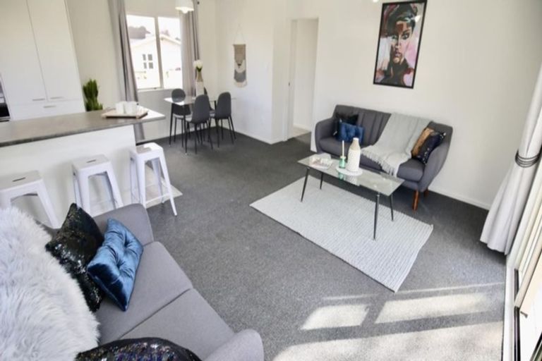 Photo of property in 20 Burrows Place, Frankton, Hamilton, 3204