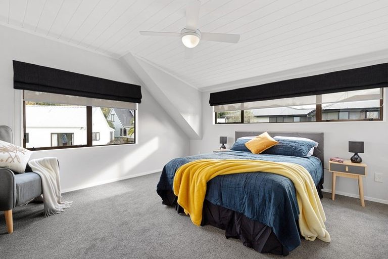 Photo of property in 12 Houhere Place, Pukete, Hamilton, 3200