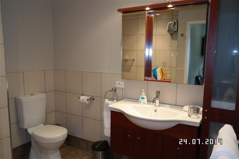 Photo of property in 58 Dorset Street, Picton, 7220