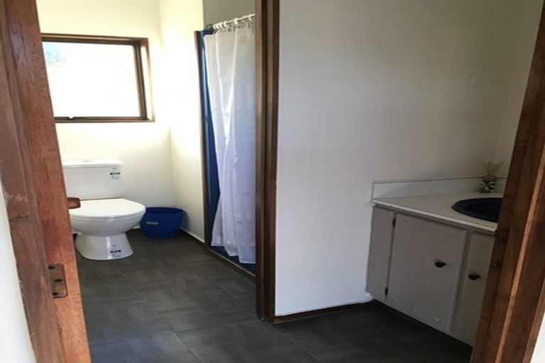 Photo of property in 1 Whangarei Heads Road, Onerahi, Whangarei, 0110