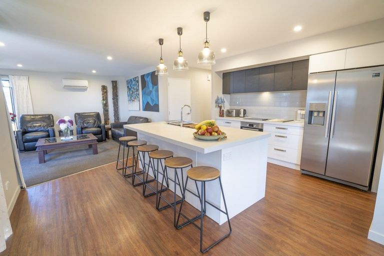 Photo of property in 9c Union Street, Winton, 9720