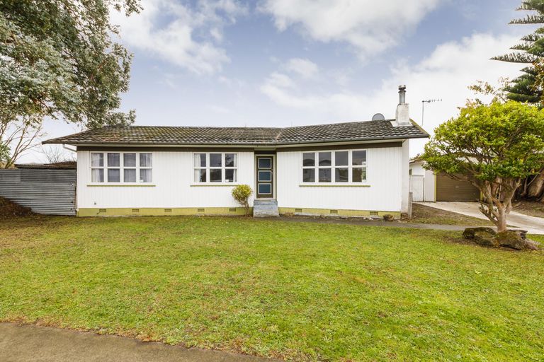 Photo of property in 13 Thomson Street, West End, Palmerston North, 4412