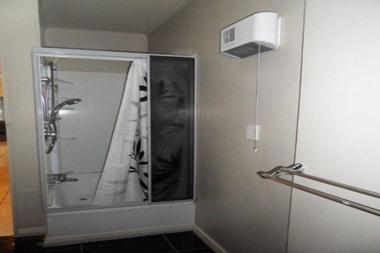 Photo of property in 9 Pohutukawa Street, Woburn, Lower Hutt, 5010