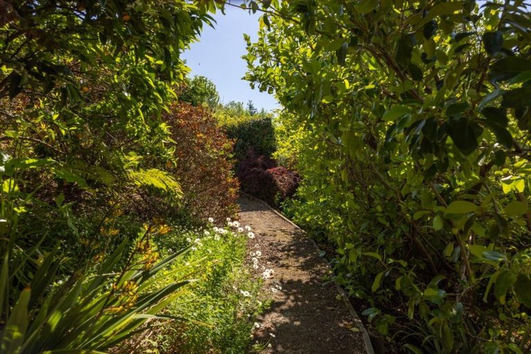 Photo of property in 91 Waikite Road, Welcome Bay, Tauranga, 3175