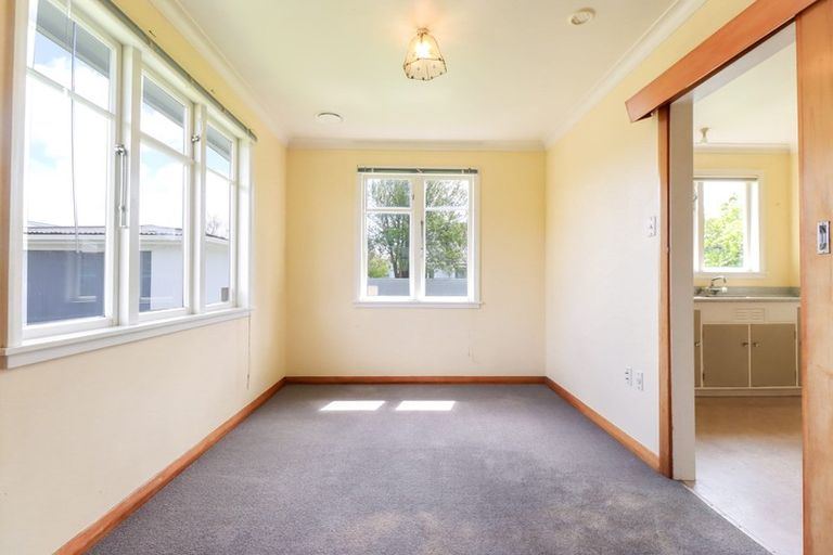 Photo of property in 11 Anglesey Place, Awapuni, Palmerston North, 4412