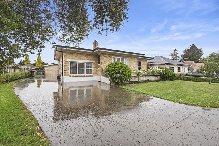 Photo of property in 185 Victoria Street, Cambridge, 3434