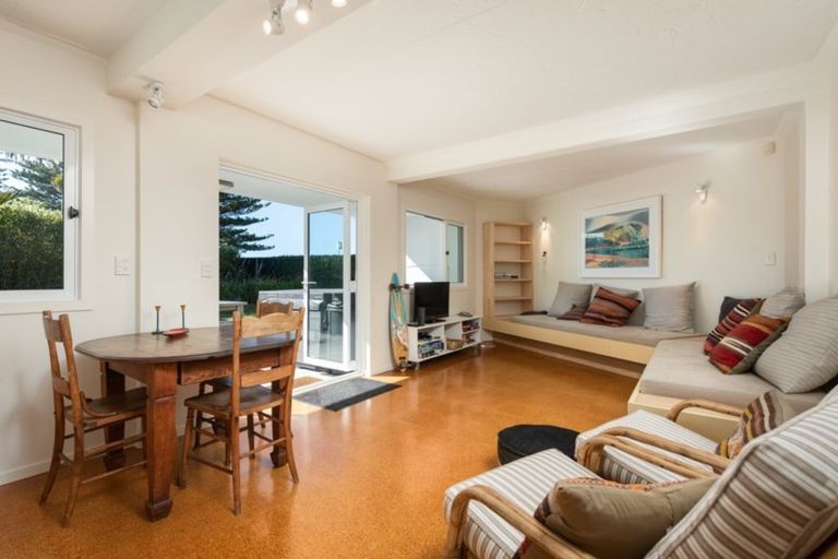 Photo of property in 96 Marine Parade, Mount Maunganui, 3116