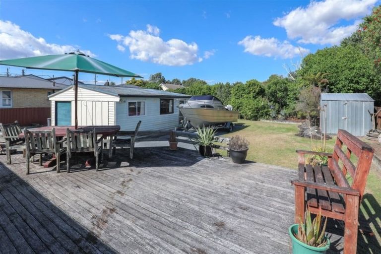 Photo of property in 114 Hakanoa Street, Huntly, 3700