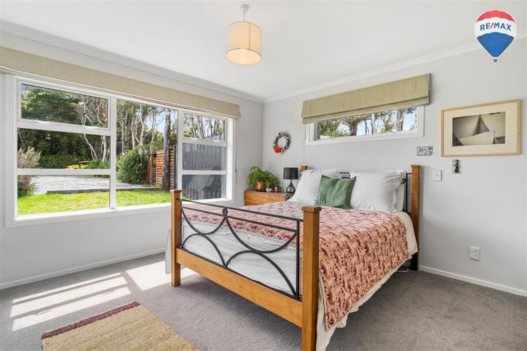 Photo of property in 111 Avro Road, Blue Mountains, Upper Hutt, 5371