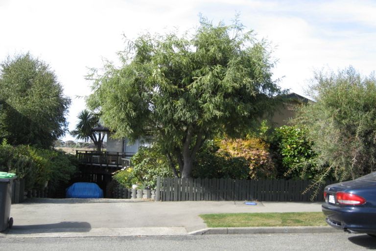 Photo of property in 11 Godley Place, Oceanview, Timaru, 7910