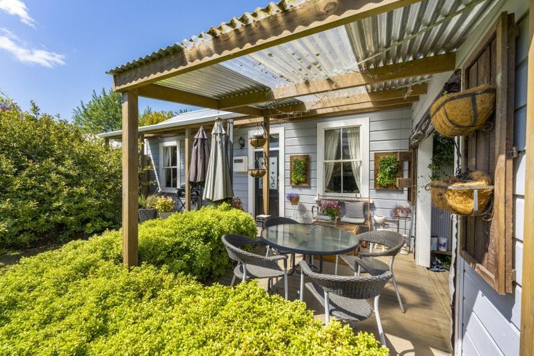 Photo of property in 33 Tararua Street, Pahiatua, 4910