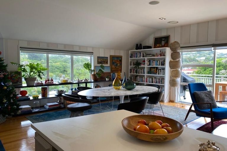 Photo of property in 38 Hawtrey Terrace, Churton Park, Wellington, 6037