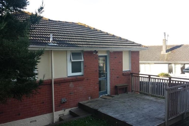 Photo of property in 19 Mahinawa Street, Takapuwahia, Porirua, 5022