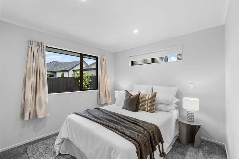 Photo of property in 15 Katrine Drive, Marshland, Christchurch, 8083