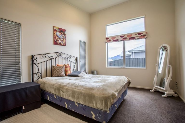 Photo of property in 24 Acheron Way, Te Anau, 9600