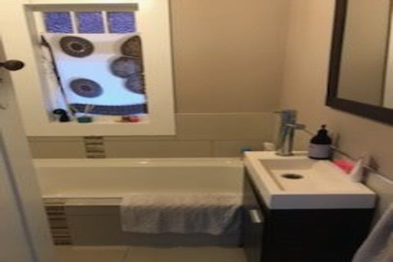 Photo of property in 10a Primrose Street, Frankton, Hamilton, 3204