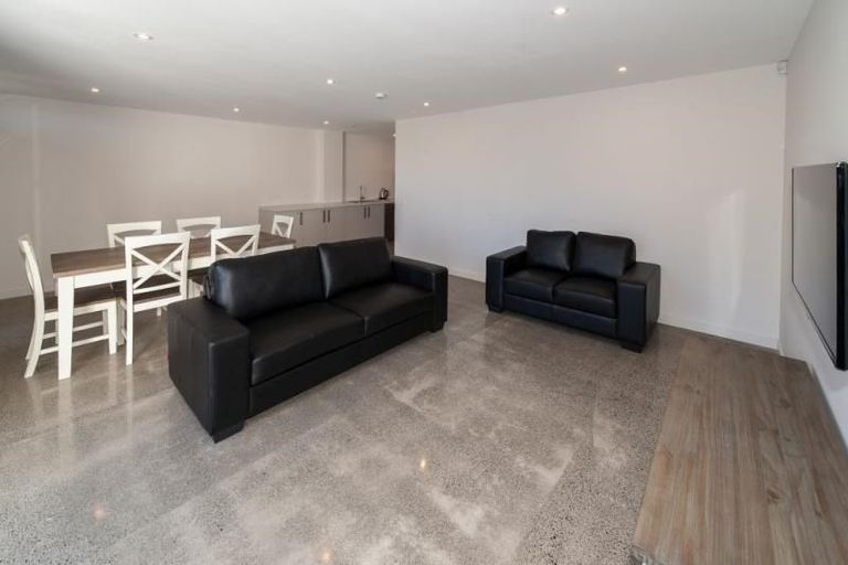 Photo of property in 1/57 Matipo Street, Riccarton, Christchurch, 8041