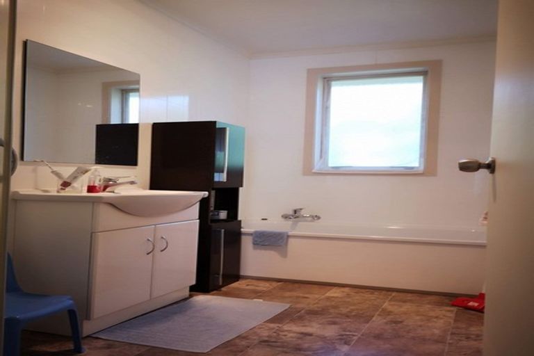 Photo of property in 85 Masters Avenue, Silverdale, Hamilton, 3216