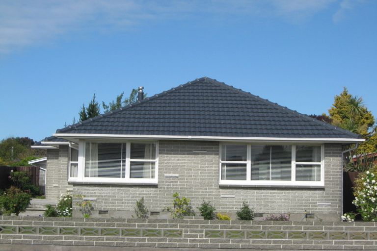 Photo of property in 5 Clipper Place, Redwood, Christchurch, 8051