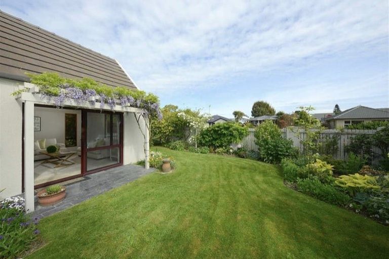 Photo of property in 8 Braco Place, Burnside, Christchurch, 8041