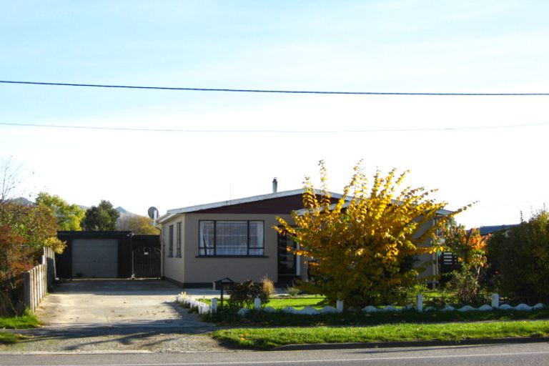 Photo of property in 29 Railway Esplanade, East Gore, Gore, 9710