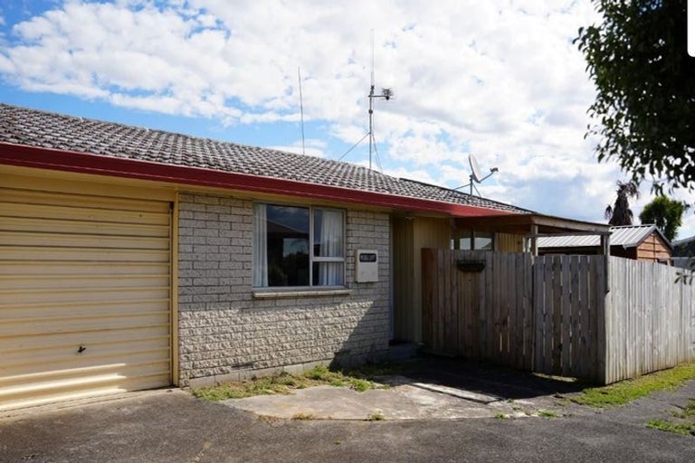 Photo of property in 8 Leslie Place, Deanwell, Hamilton, 3206