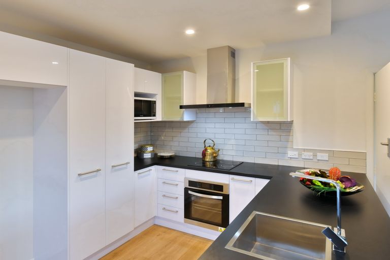 Photo of property in 70 Barrington Street, Somerfield, Christchurch, 8024