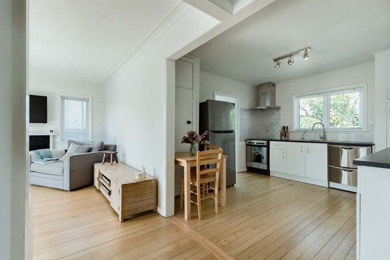 Photo of property in 52 Campbell Street, Leamington, Cambridge, 3432