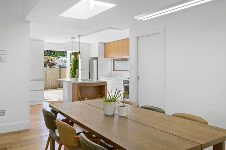 Photo of property in 150 Mays Road, St Albans, Christchurch, 8052