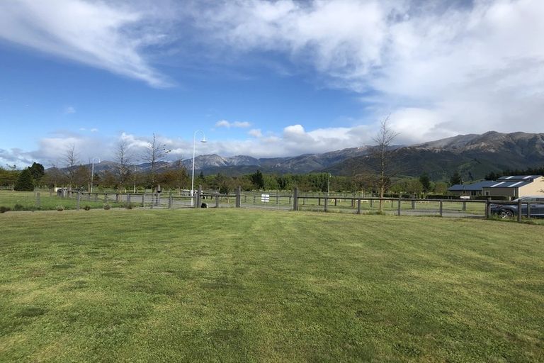 Photo of property in 8 Ewen Place, Hanmer Springs, 7334