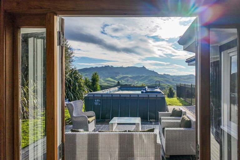 Photo of property in 800 Maraetotara Road, Maraetotara, Havelock North, 4294