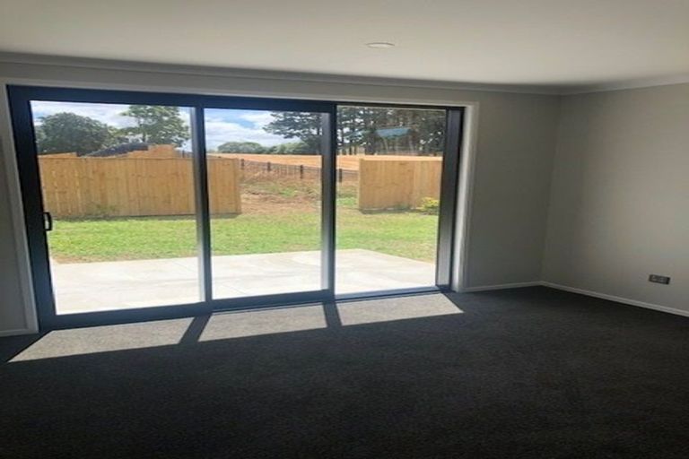 Photo of property in 69 Murray Ward Drive, Te Kauwhata, 3710