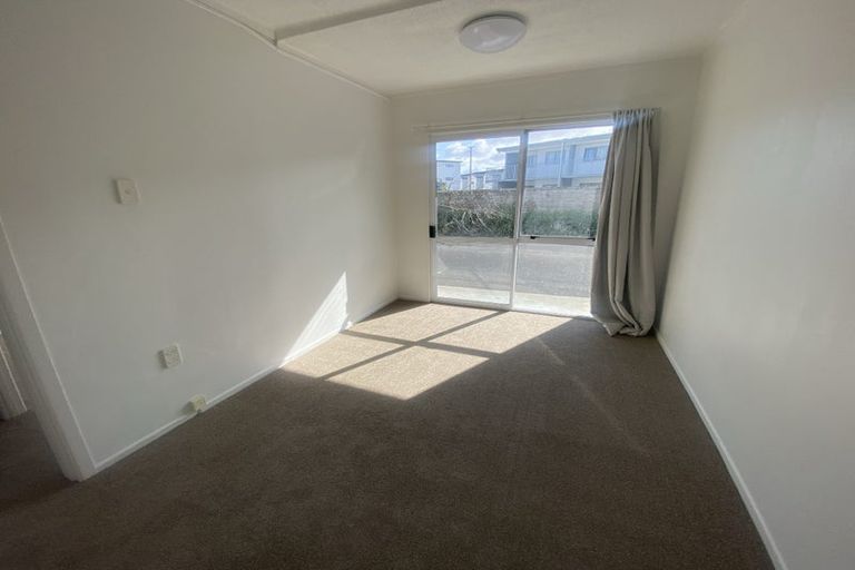 Photo of property in 4/3 Tralee Place, Hillcrest, Hamilton, 3216