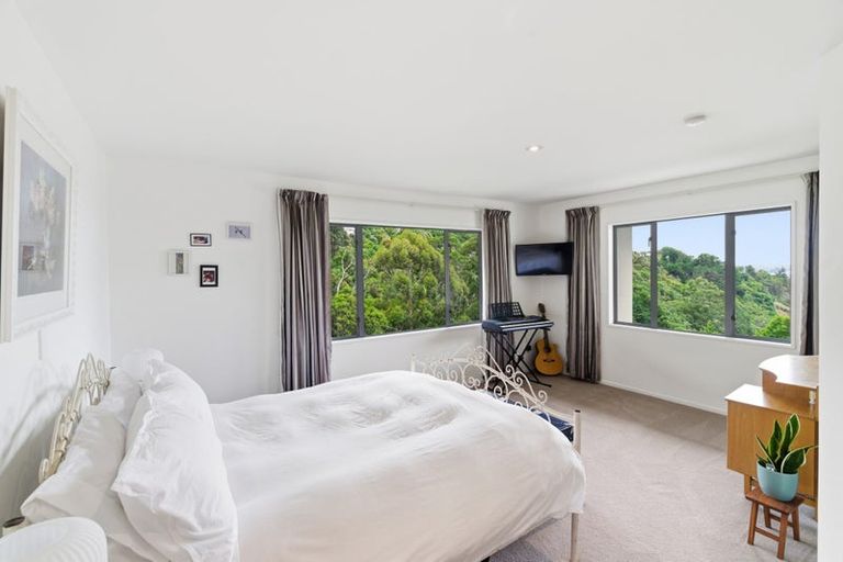Photo of property in 10 Cadiz Lane, Mount Pleasant, Christchurch, 8081