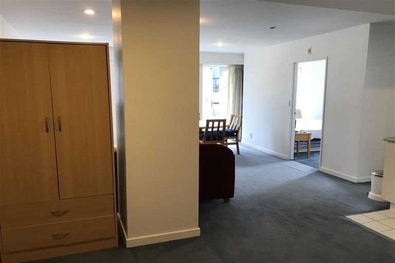 Photo of property in Terrace Heights Apartments, 3c/163 The Terrace, Wellington Central, Wellington, 6011