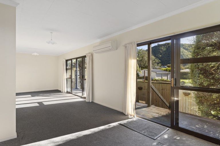 Photo of property in 4a Beach Road, Waikawa, Picton, 7220