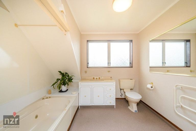 Photo of property in 9 Rangeview Place, Feilding, 4702