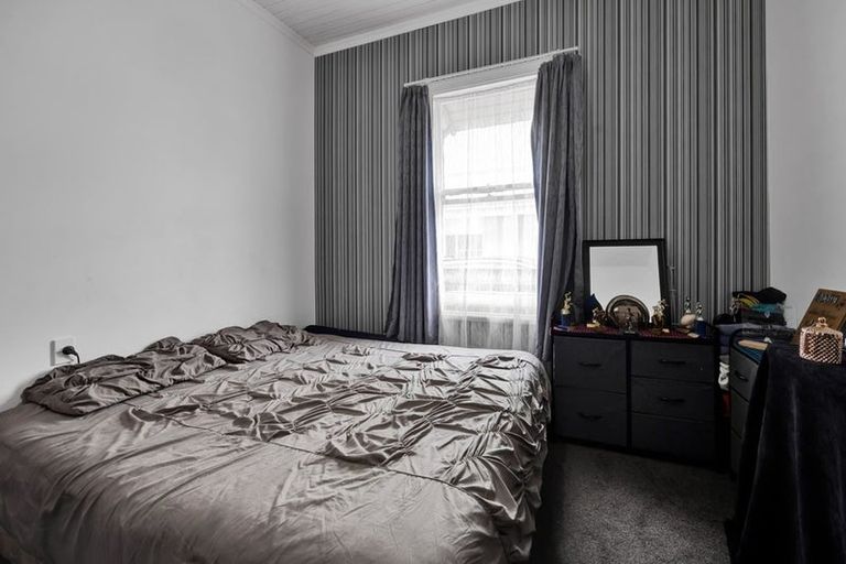 Photo of property in 278 South Road, Hawera, 4610