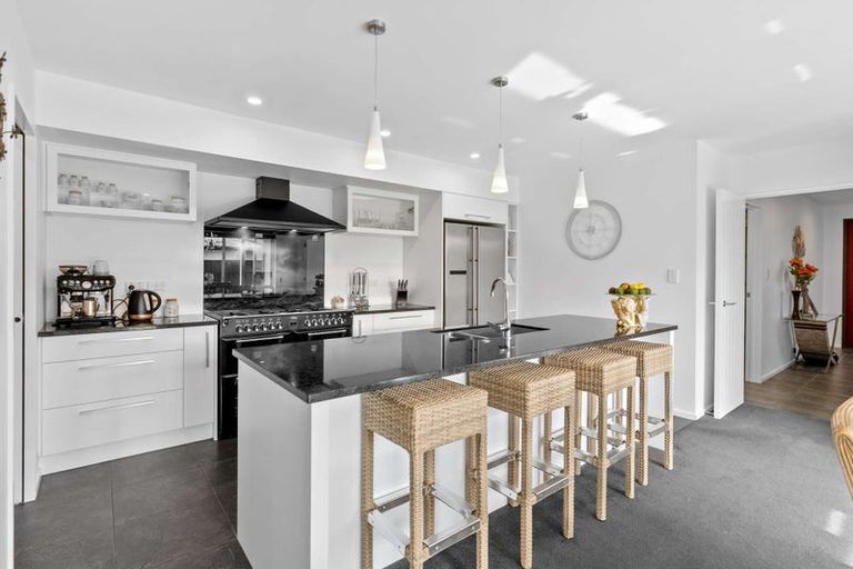 Photo of property in 32 Sutherland Drive, Kaiapoi, 7630