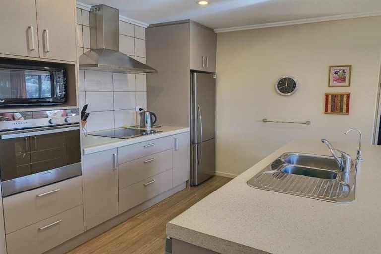 Photo of property in 11 Sherwin Avenue, Albert Town, Wanaka, 9305