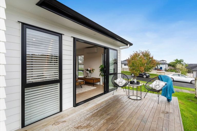 Photo of property in 3 Tilly Lane, Huapai, Kumeu, 0810